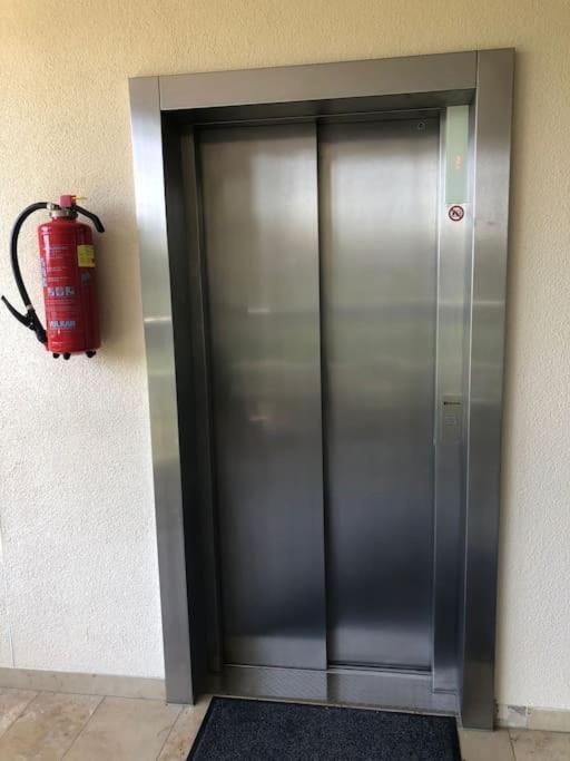 Exklusives Apartment Mit Schwimmbad Im Allgaeu Oy-Mittelberg Bagian luar foto