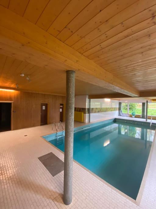 Exklusives Apartment Mit Schwimmbad Im Allgaeu Oy-Mittelberg Bagian luar foto